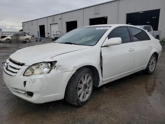 4T1BK36B87U173048 - 2007 TOYOTA AVALON XL WHITE photo 1