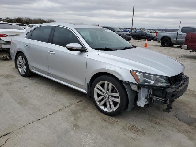 1VWCS7A39GC023341 - 2016 VOLKSWAGEN PASSAT SEL SILVER photo 4