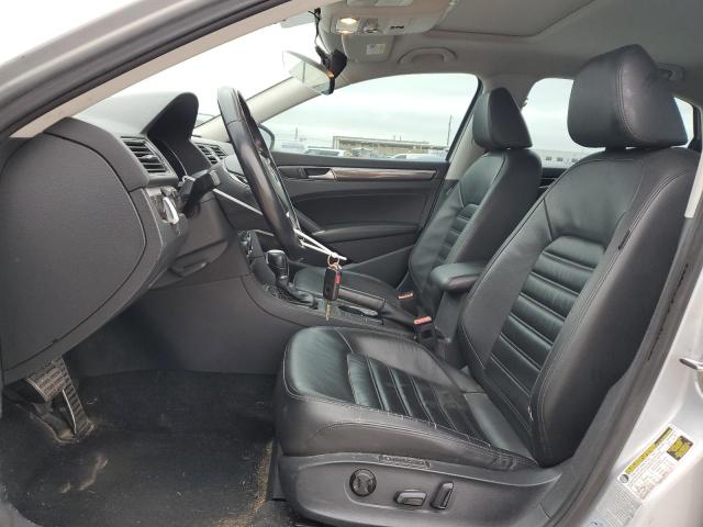 1VWCS7A39GC023341 - 2016 VOLKSWAGEN PASSAT SEL SILVER photo 7