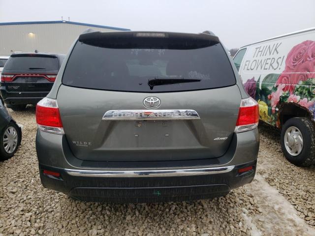 5TDBK3EH2BS041636 - 2011 TOYOTA HIGHLANDER BASE GRAY photo 6