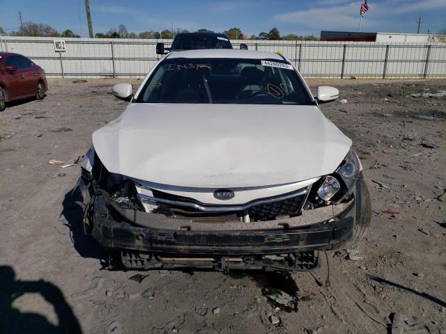 KNAGR4A6XB5117084 - 2011 KIA OPTIMA SX WHITE photo 5