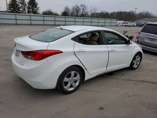 5NPDH4AE2DH425420 - 2013 HYUNDAI ELANTRA GLS WHITE photo 3