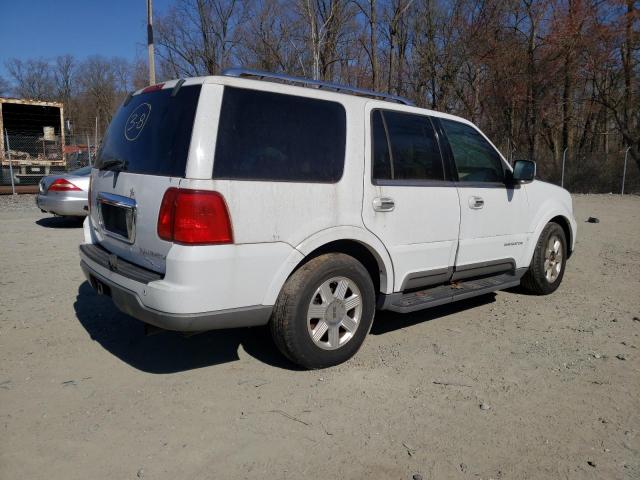 5LMFU28R04LJ06085 - 2004 LINCOLN NAVIGATOR 白色 照片 3
