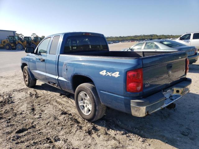 1D7HW42N96S589294 - 2006 DODGE DAKOTA SLT BLUE photo 2