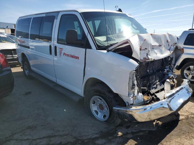 1GAZGMFG7G1294203 - 2016 CHEVROLET EXPRESS G3 LT WHITE photo 4