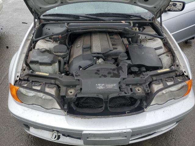 WBABN53431JU34993 - 2001 BMW 3 SERIES CI SILVER photo 11