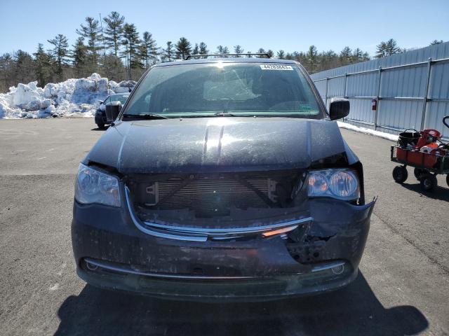 2C4RC1BG3FR655010 - 2015 CHRYSLER TOWN & COU TOURING BLACK photo 5