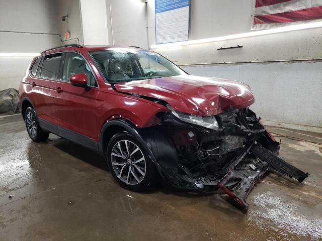 3VV3B7AX8KM158759 - 2019 VOLKSWAGEN TIGUAN SE RED photo 4