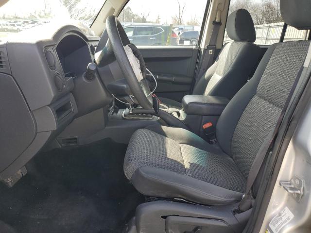 1J4RG4GK0AC128170 - 2010 JEEP COMMANDER SPORT Silber Foto 7