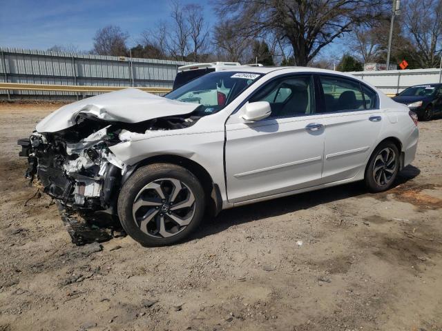 1HGCR2F89HA192456 - 2017 HONDA ACCORD EXL WHITE photo 1