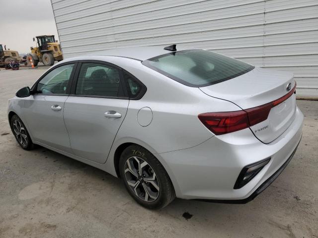 3KPF24AD8ME349708 - 2021 KIA FORTE FE SILVER photo 2