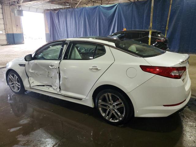 5XXGR4A60DG106046 - 2013 KIA OPTIMA SX WHITE photo 2