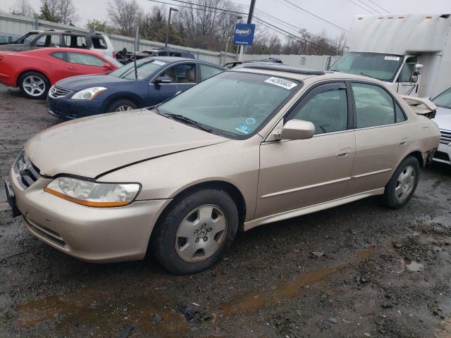 1HGCG16521A020894 - 2001 HONDA ACCORD EX GOLD photo 1