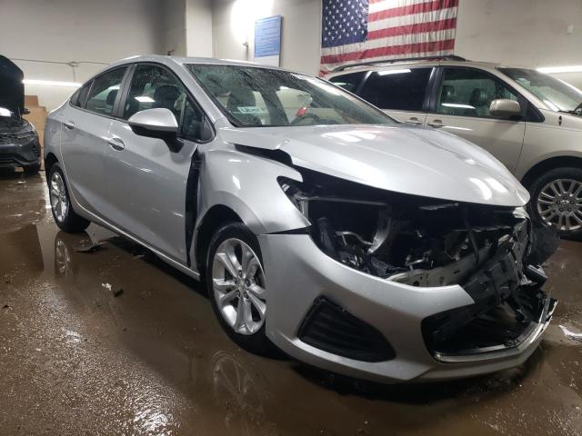 1G1BC5SM7K7148243 - 2019 CHEVROLET CRUZE LS SILVER photo 4