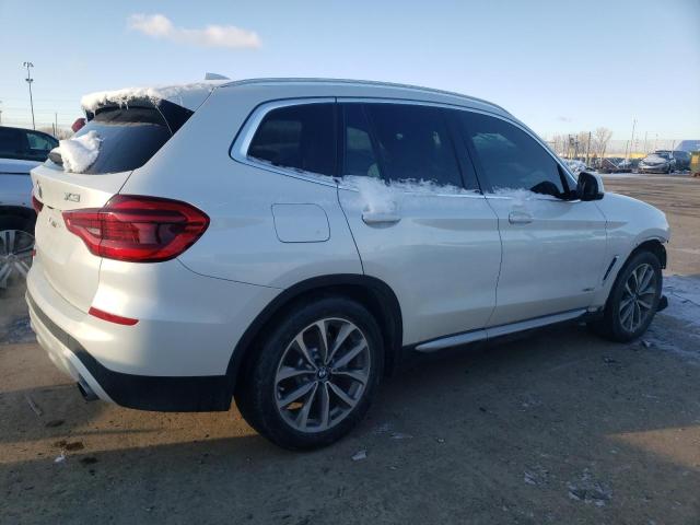 5UXTR9C56JLC69622 - 2018 BMW X3 XDRIVE30I WHITE photo 3
