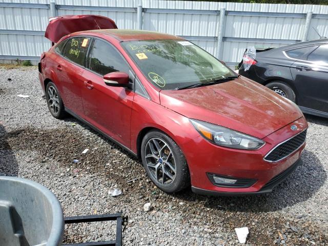 1FADP3H29HL241981 - 2017 FORD FOCUS SEL RED photo 4