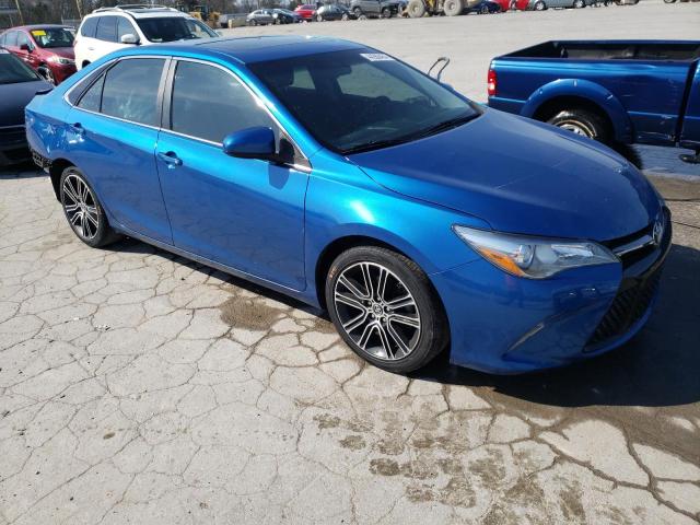 4T1BF1FK1GU556743 - 2016 TOYOTA CAMRY LE BLUE photo 4