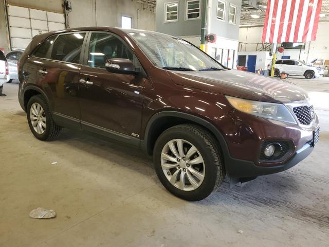 5XYKUDA28BG007537 - 2011 KIA SORENTO EX MAROON photo 4