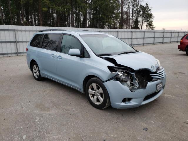 5TDKK3DC3FS680264 - 2015 TOYOTA SIENNA LE BLUE photo 4