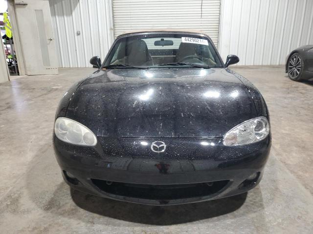 JM1NB353710205126 - 2001 MAZDA MX-5 MIATA BASE BLACK photo 5