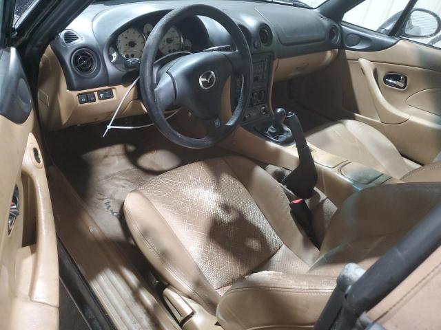 JM1NB353710205126 - 2001 MAZDA MX-5 MIATA BASE BLACK photo 8