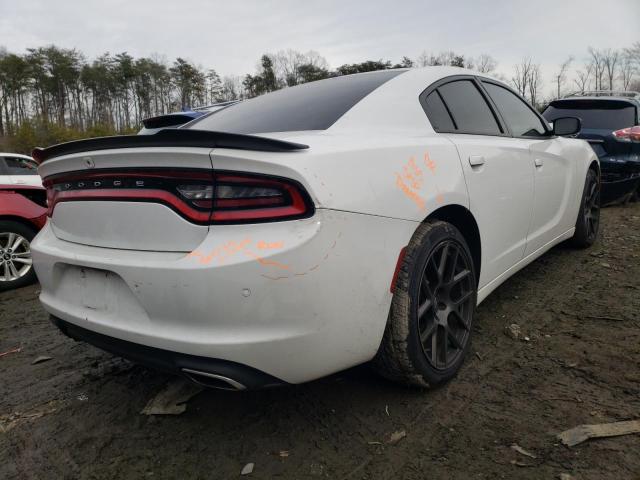 2C3CDXBG1KH745511 - 2019 DODGE CHARGER SXT WHITE photo 4