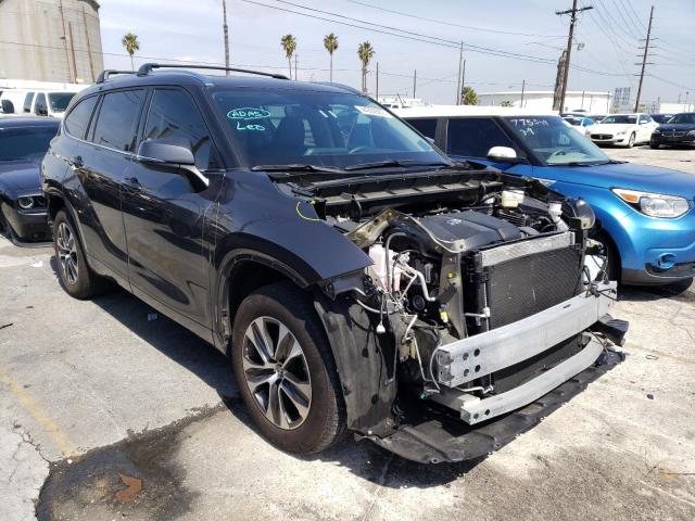 5TDHZRAH4MS055619 - 2021 TOYOTA HIGHLANDER XLE 石墨色 照片 4