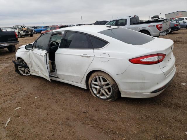 3FA6P0HD6GR143077 - 2016 FORD FUSION SE WHITE photo 2