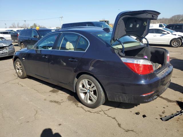 WBANV13519C154116 - 2009 BMW 528 XI BLUE photo 2