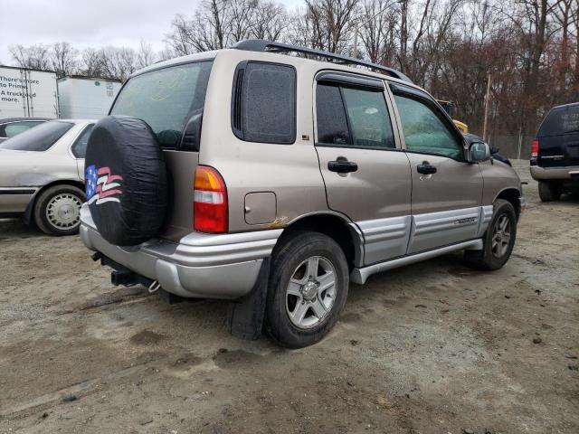 2CNBJ634826936719 - 2002 CHEVROLET TRACKER LT TAN photo 3