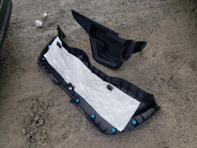 JTDKARFP5H3008622 - 2017 TOYOTA PRIUS PRIM Weiß Foto 12