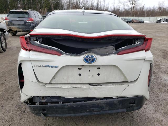 JTDKARFP5H3008622 - 2017 TOYOTA PRIUS PRIM Weiß Foto 6