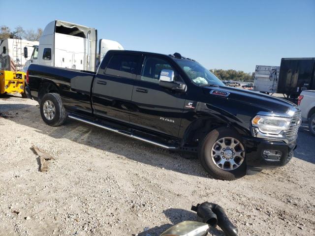 3C63R3JLXPG648536 - 2023 RAM 3500 LARAMIE BLACK photo 4