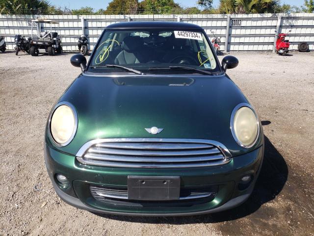 WMWSU3C51DT677789 - 2013 MINI COOPER GREEN photo 5