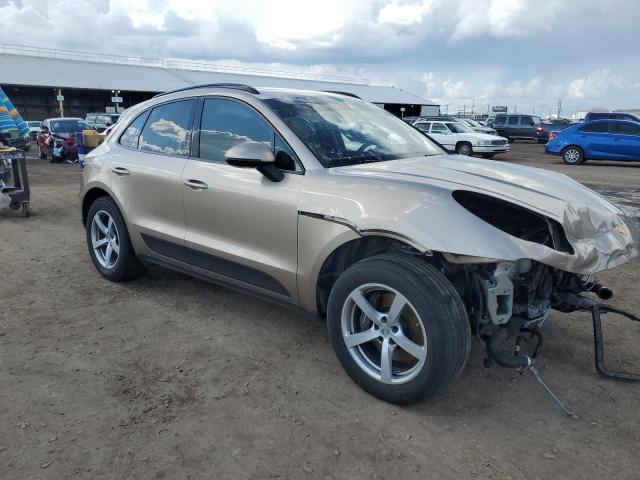 WP1AA2A57HLB06445 - 2017 PORSCHE MACAN GOLD photo 4