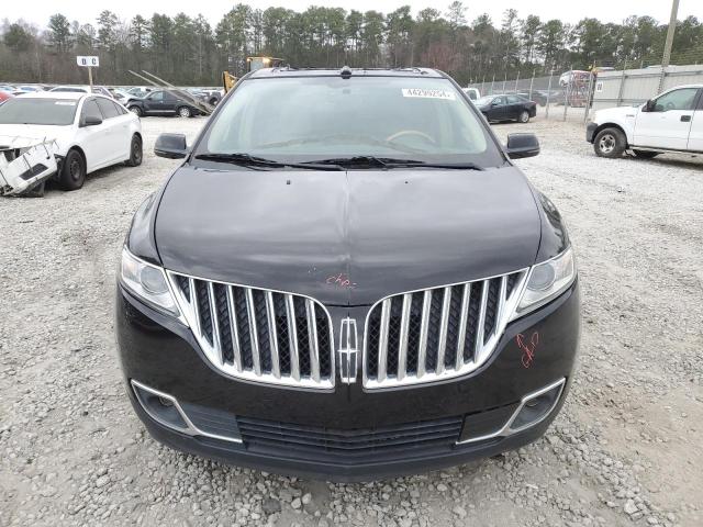 2LMDJ8JK7DBL23883 - 2013 LINCOLN MKX BLACK photo 5