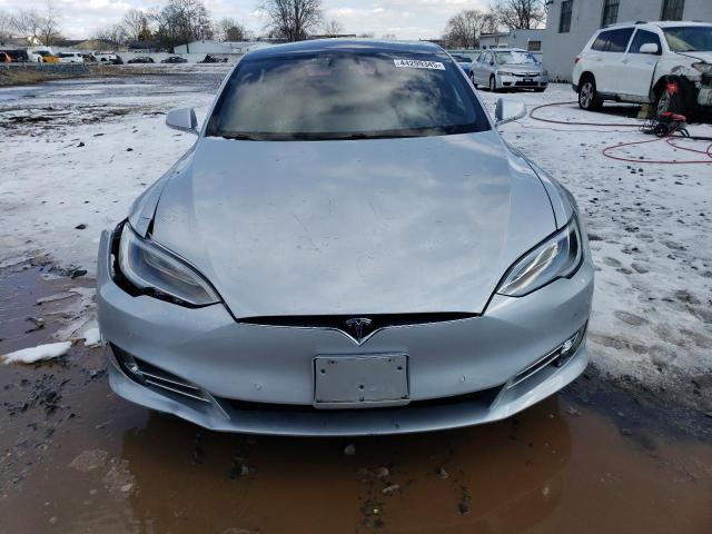 5YJSA1E28GF167451 - 2016 TESLA MODEL S SILVER photo 5