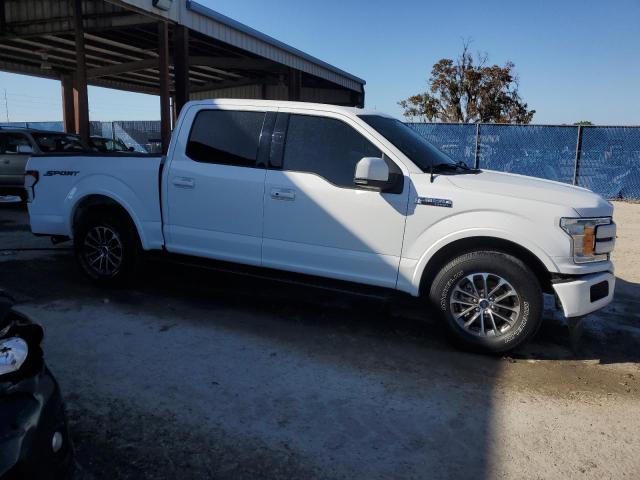 1FTEW1CP1JKD87067 - 2018 FORD F150 SUPERCREW WHITE photo 4