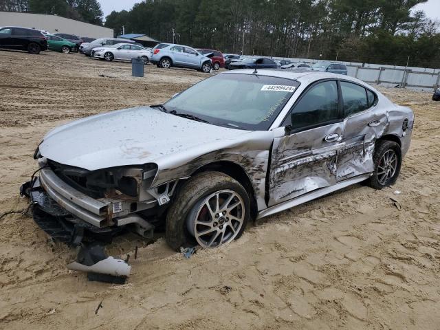 2004 PONTIAC GRAND PRIX GTP, 