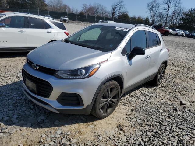 3GNCJLSB4JL268796 - 2018 CHEVROLET TRAX 1LT SILVER photo 1