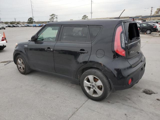 KNDJN2A23J7573193 - 2018 KIA SOUL BLACK photo 2