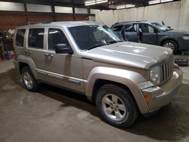 1J4PN2GK7AW162011 - 2010 JEEP LIBERTY SPORT CREAM photo 4