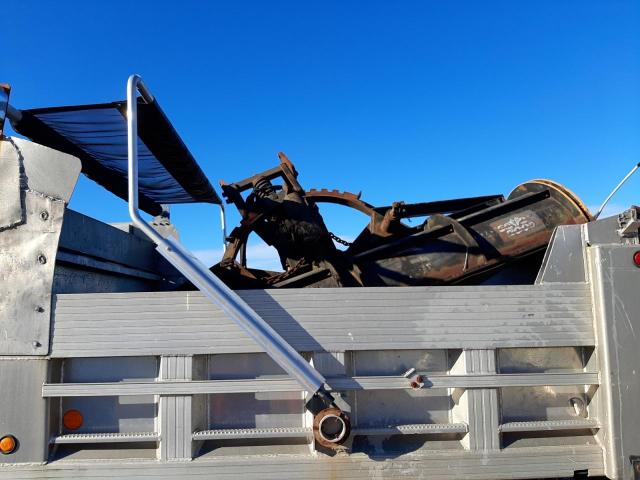 1GBM7H1C8YJ506741 - 2000 CHEVROLET C-SERIES C7H042 绿色 照片 9