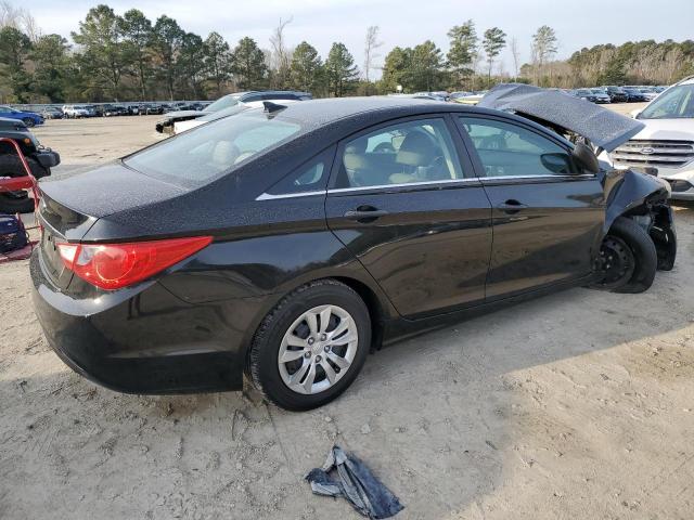 5NPEB4AC4CH332496 - 2012 HYUNDAI SONATA GLS BLACK photo 3