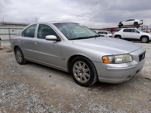 YV1RS592752478733 - 2005 VOLVO S60 2.5T SILVER photo 4
