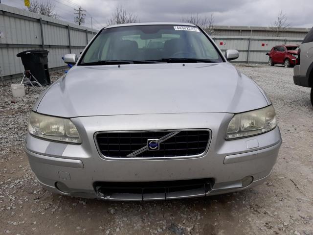 YV1RS592752478733 - 2005 VOLVO S60 2.5T SILVER photo 5