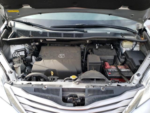 5TDYK3DCXGS703776 - 2016 TOYOTA SIENNA XLE SILVER photo 12