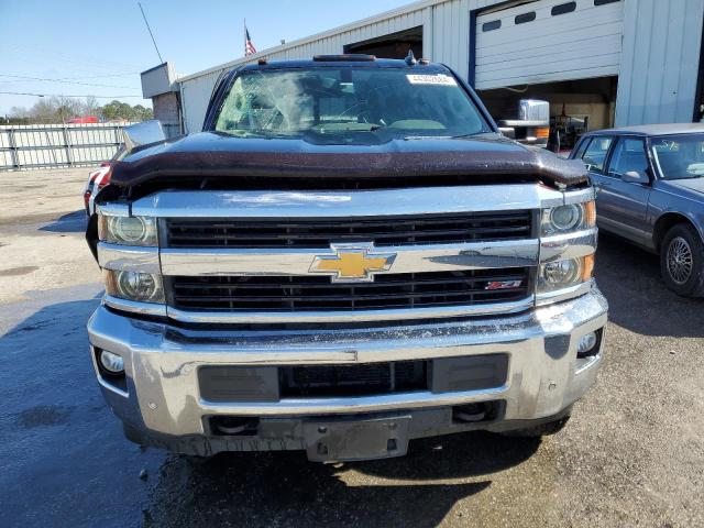 1GC1KWE8XGF280579 - 2016 CHEVROLET SILVERADO K2500 HEAVY DUTY LTZ BLACK photo 5