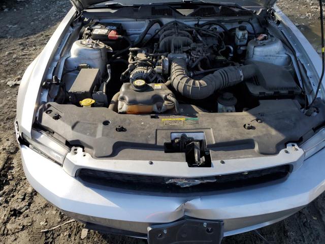 1ZVBP8AN1A5117553 - 2010 FORD MUSTANG SILVER photo 11