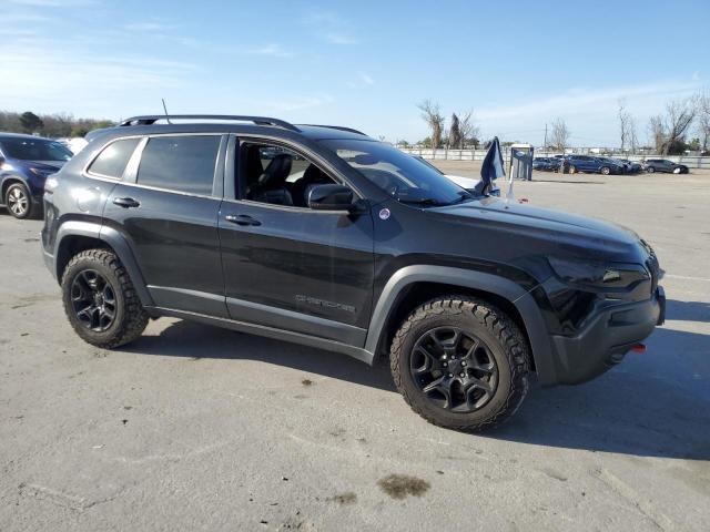 1C4PJMBX8KD238235 - 2019 JEEP CHEROKEE TRAILHAWK BLACK photo 4